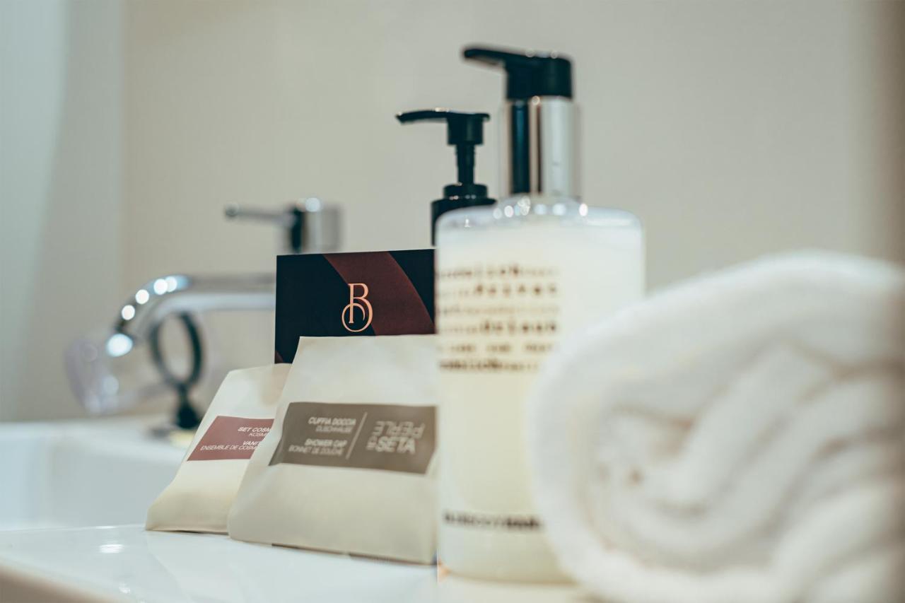 Palazzo Bellocchi - Suites & Apartments Brindisi Ngoại thất bức ảnh