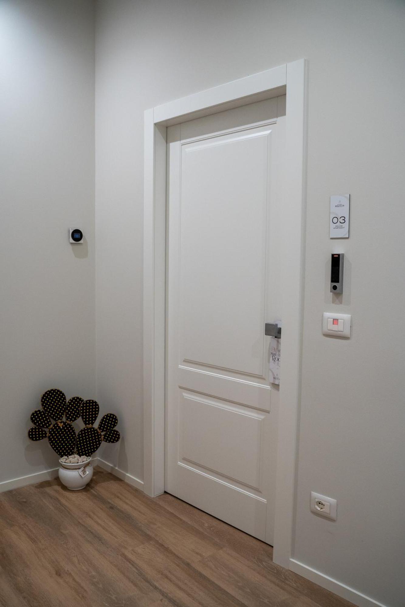 Palazzo Bellocchi - Suites & Apartments Brindisi Phòng bức ảnh